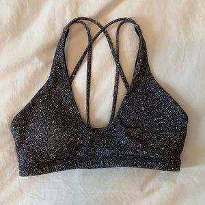 Lululemon Sports Bra Size 4